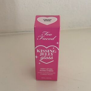 Too Faced Kissing Jelly Hydrating Lip Oil Gloss - cream soda